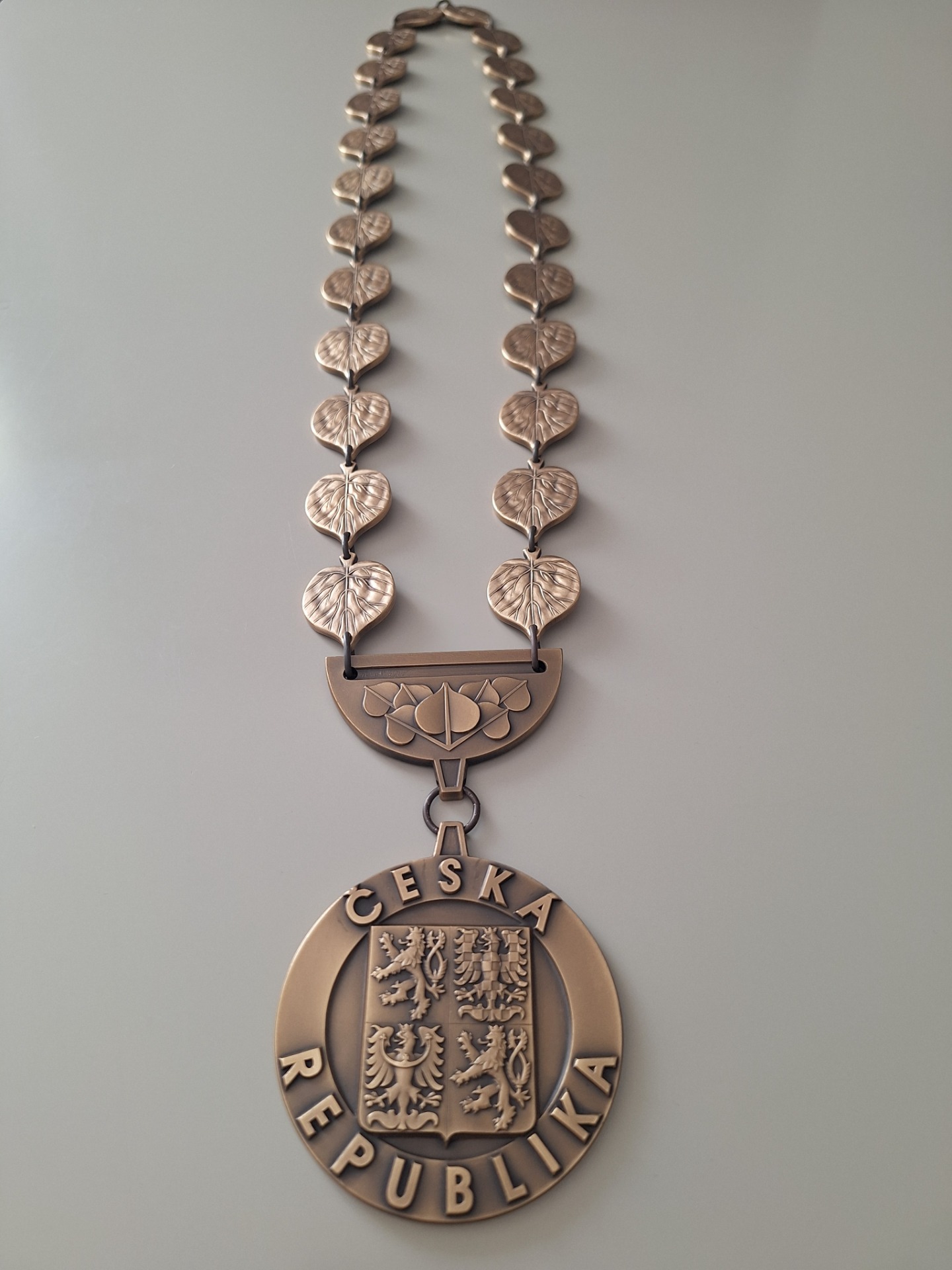 Insignie - starostenské řetězy